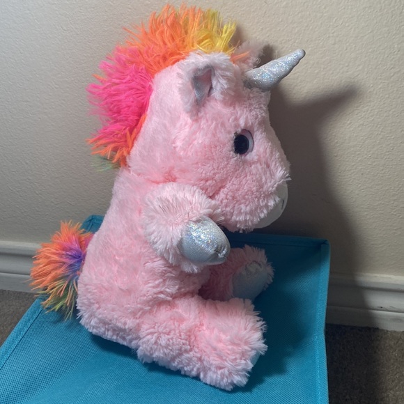 Unicorn stuffed animal - Picture 4 of 4
